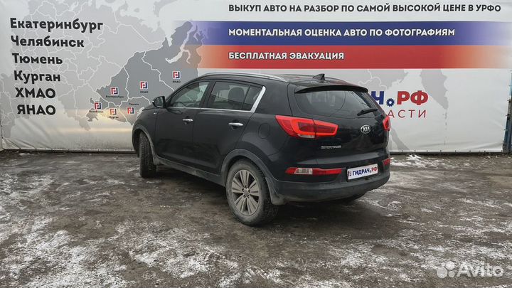 Форсунка омывателя фары левая Kia Sportage (SL)