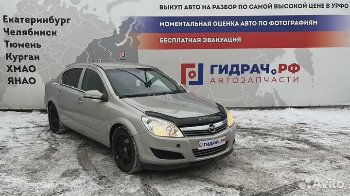 Натяжитель ремня Opel Astra (H)