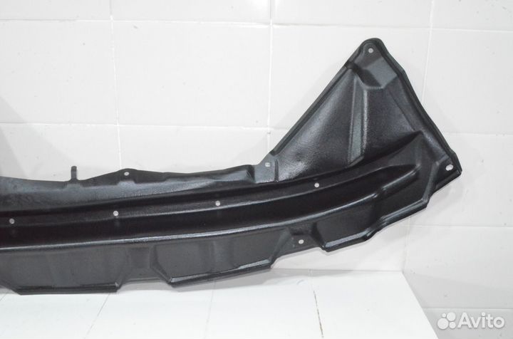 Пыльник двигателя Toyota Sienna 2 2003-2010