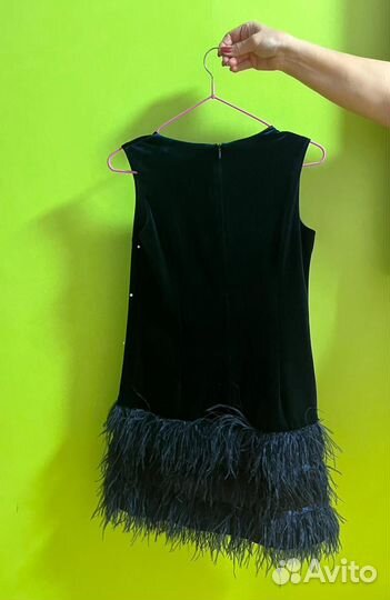 Платья праздничные