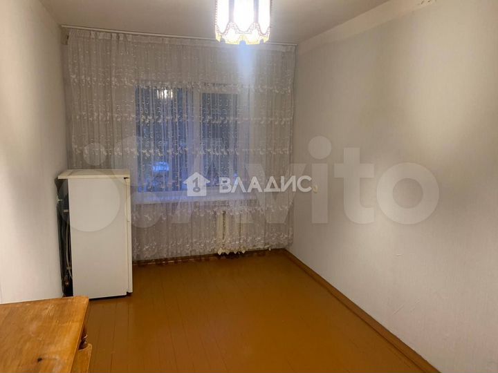 3-к. квартира, 60 м², 2/5 эт.