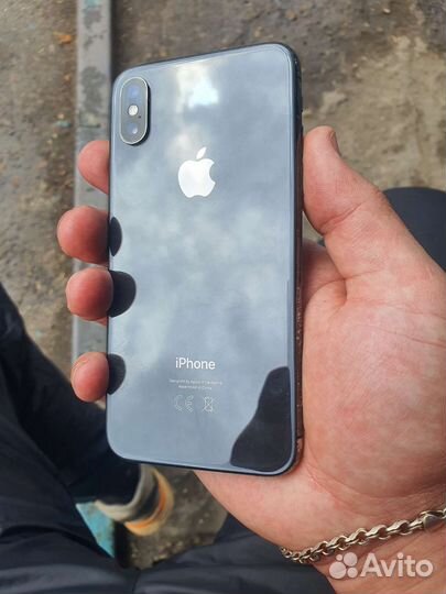 iPhone Xs, 64 ГБ