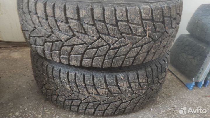 Dunlop Grandtrek Ice 02 225/65 R17 106T