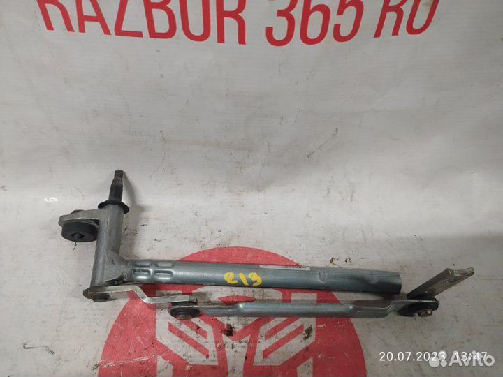 Трапеция стеклоочистителя передняя правая