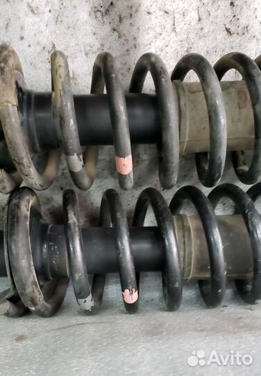 Стойки задние Mitsubishi Lancer 10