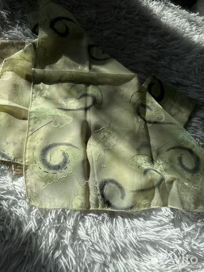 Шелковый платок шейный