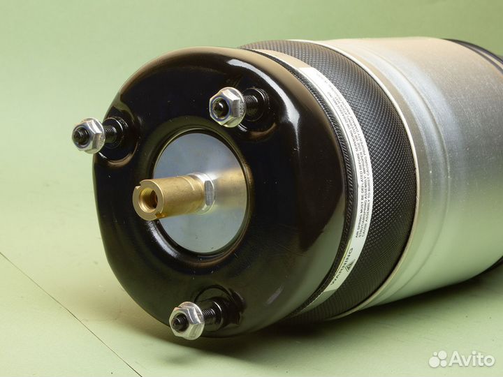 Стойка в сборе Jeep Grand Cherokee WK2