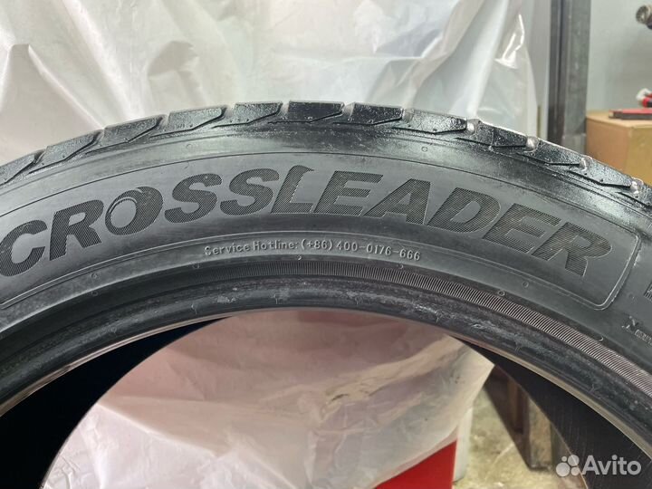 CrossLeader DSU02 275/45 R20