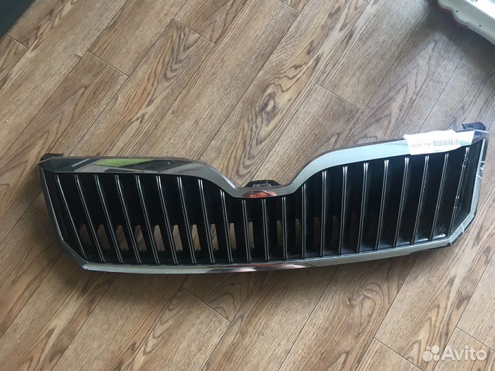 Решетка радиатора skoda superb 2
