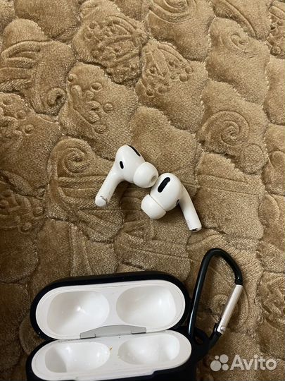 Беспроводные наушники