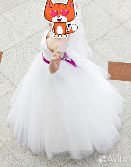 Свадебное платье