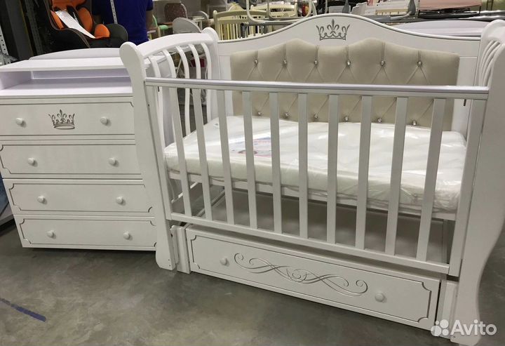 Пеленальный комод белый, пеленальный столик