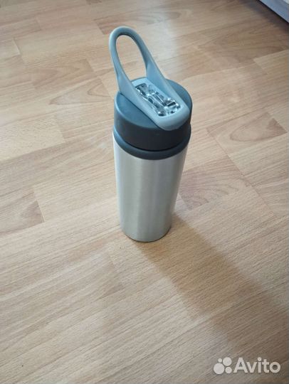 Бутылка для воды