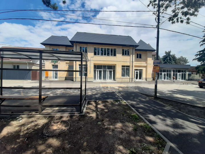 2-к. квартира, 97,5 м², 2/2 эт.