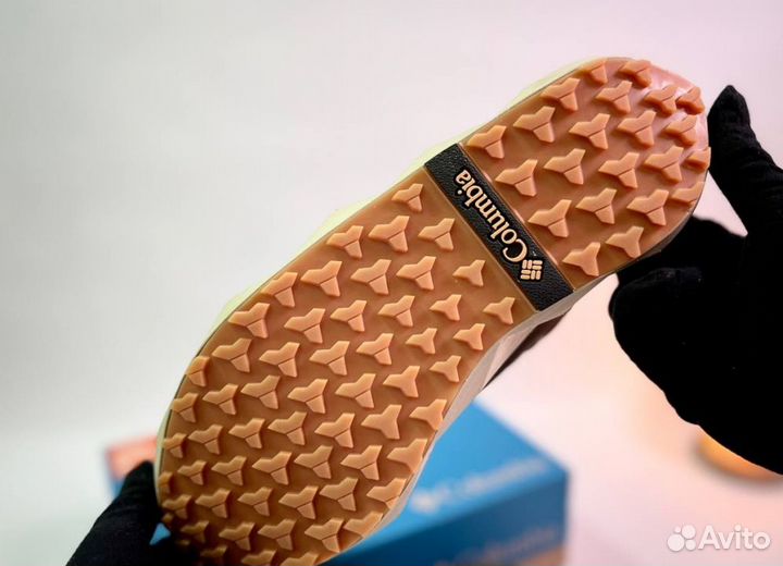 Кроссовки Columbia универсальные