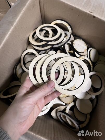 Заготовки для рукоделия из дерева,кольца,шайбы