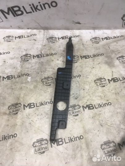 Накладка крыла передняя правая Chevrolet Orlando