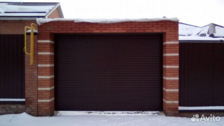 Рольставни на ворота (роллетные) на гараж