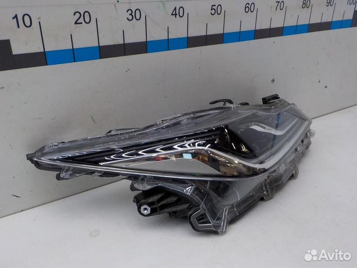 Фара правая Toyota Corolla