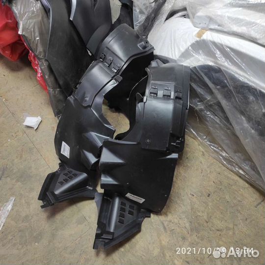 Подкрылки передние Chevrolet Aveo t300