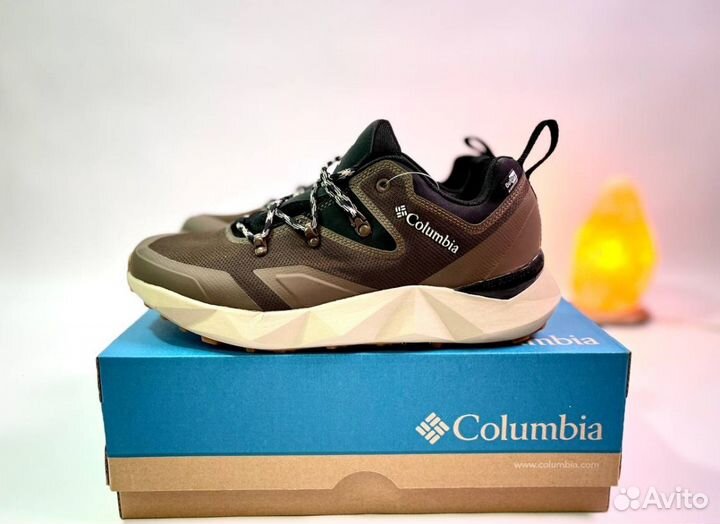 Кроссовки Columbia спортивные