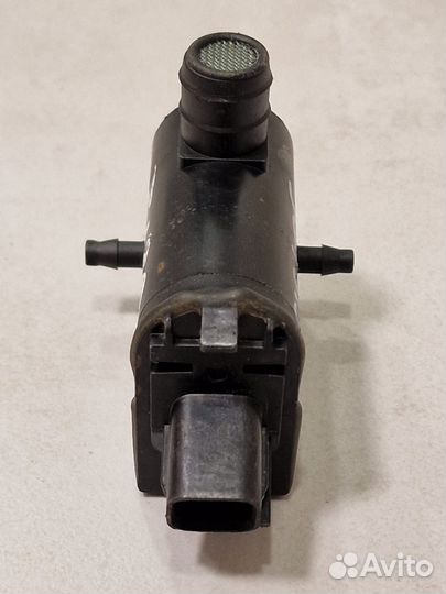 Моторчик (насос) омывателя передний Hyundai Getz