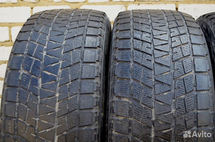 Bridgestone Blizzak DM-V1 275/60 R18