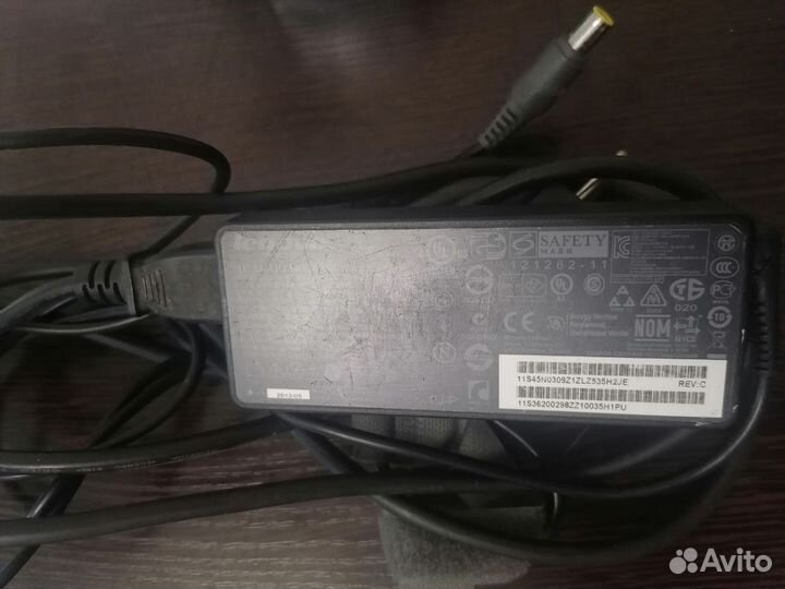 Блок питания для ноутбука Lenovo 20v 4.5a