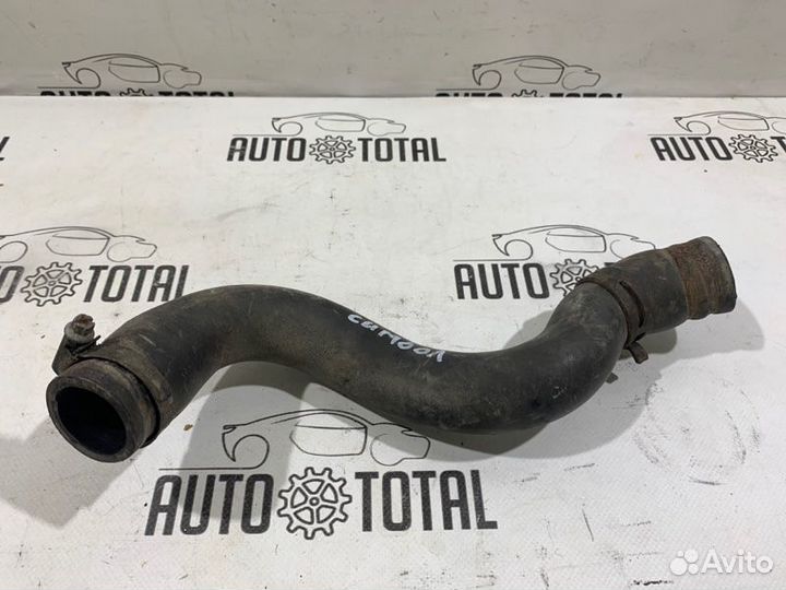 Патрубок системы охлаждения Renault Symbol K7JA700