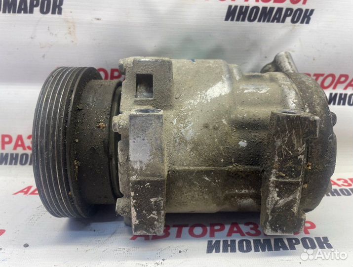 Компрессор кондиционера Renault Logan 1 LS K7M710