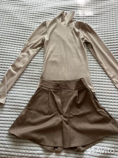 Шорты с водолазкой