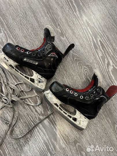 Хоккейные коньки bauer vapor 1x