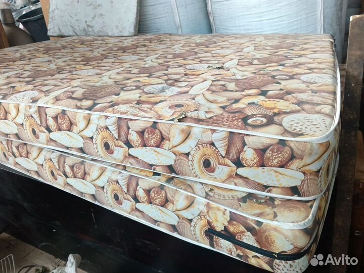 Матрас 160х200 бу