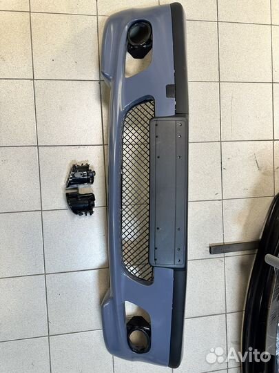 Bmw e46 M tech 2 передний бампер с птф