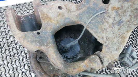 Ступица задняя правая ford focus 3 (2KR02NY01)