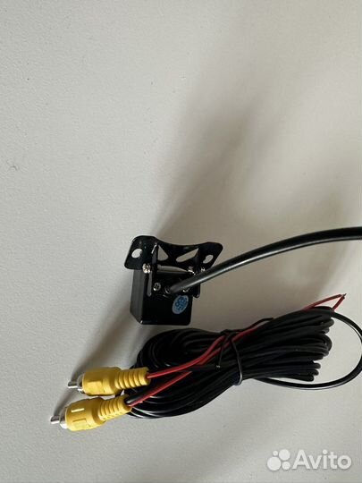 Камера заднего вида 1280*720