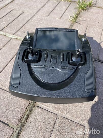 Квадрокоптер с камерой