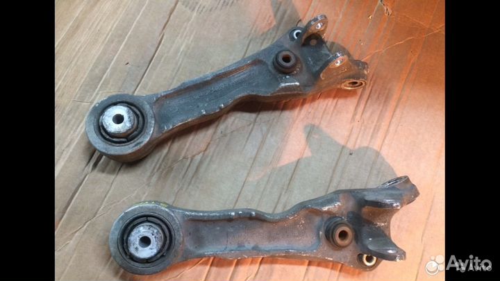 Передние нижние рычаги jaguar xf xj350 2004-2014