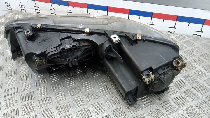 Фара Mazda 6 GG (2002-2008)