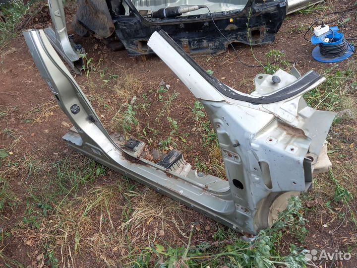 Порог правый со стойками nissan almera g15
