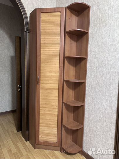 Угловые шкафы