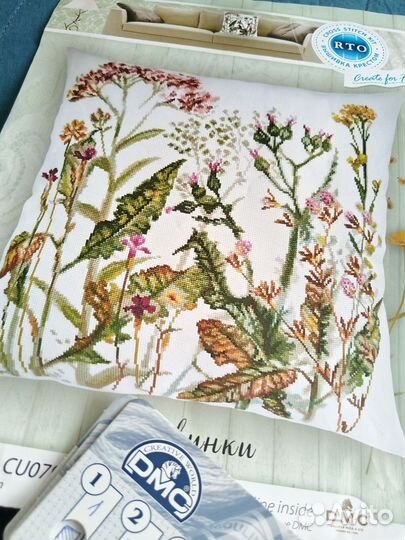 Начатый набор для вышивания рто Травинки