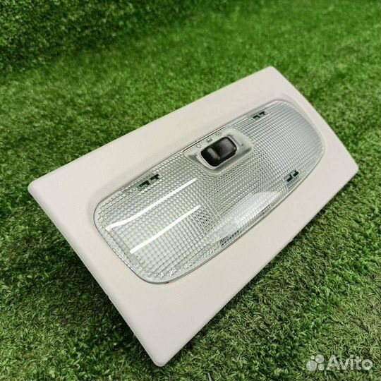 Фонарь салона (плафон) передний верхний Ford Focus