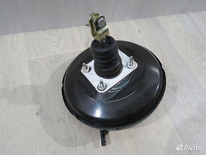 Вакуумный усилитель тормоза Kia Rio 3