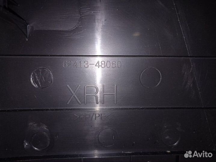 Обшивка стойки правая Lexus Rx450H GYL25 2grfxs