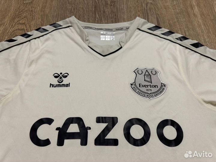 Футбольная футболка Hummel Everton S