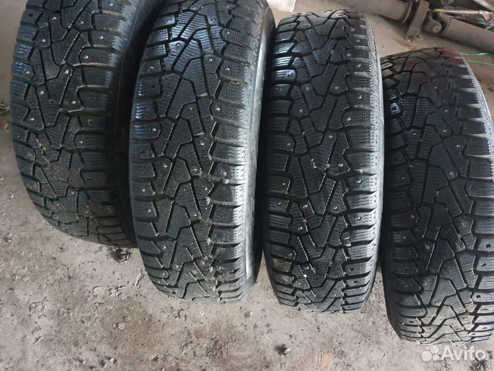 Pirelli Ice Zero 185/65 R15