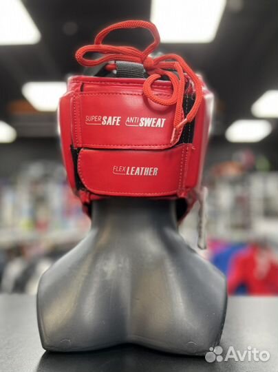 Шлем боксерский Clinch Olimp красный фбр S-XL