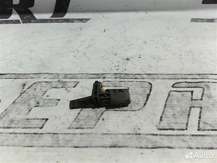 Датчик ABS правый Audi Q7 4L 3.0 BUG 2007