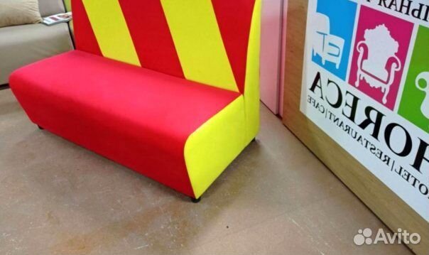 Диваны для кафе, офиса и дома